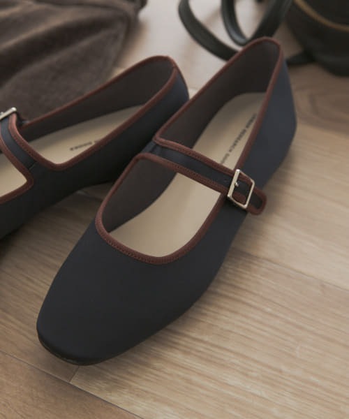 URBAN RESEARCH DOORS（アーバンリサーチドアーズ） パンプス サテン