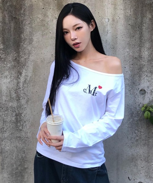 MUCENT（ムセント） tシャツ A'GEM/9 × .kom LOVRITS MINI HEART LOGO