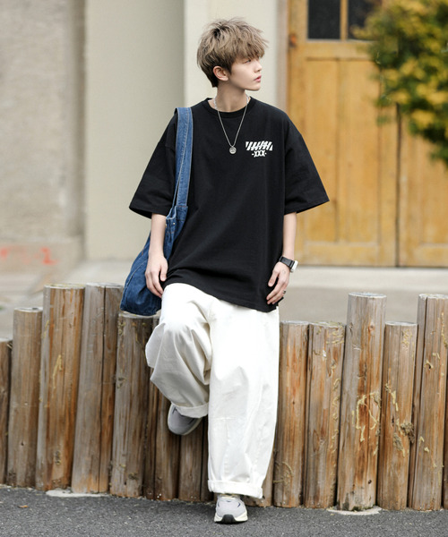 「neos」 「ACQUIESCE」半袖Tシャツ LARGE ブラック メンズ_画像3