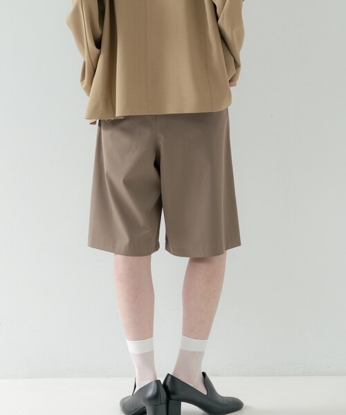 CHANEL バミューダパンツ　アイボリー ハーフパンツ 38 INDIVI GALLEST ハーフパンツ パンツ バミューダパンツ「セットアップ