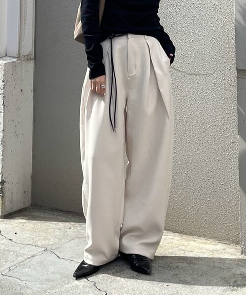 goocy（グーシー） パンツ タックコクーンパンツ レディース