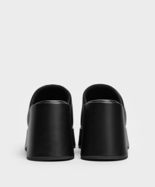 CHARLES ＆ KEITH（チャールズ&キース） 厚底 サンダル ワイド