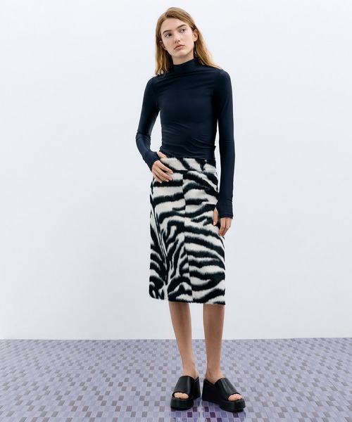CHARLES ＆ KEITH（チャールズ&キース） 厚底 サンダル ワイド