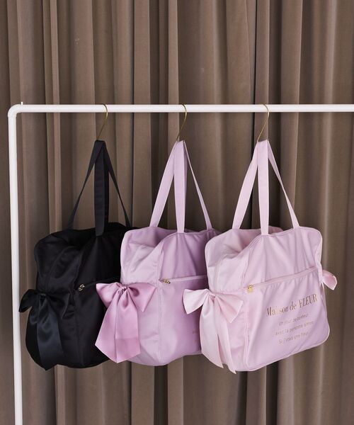 Maison de FLEUR（メゾンドフルール） トートバッグ 大きめ サテン