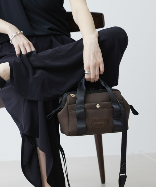 ARTISAN＆ARTIST アルティザン＆アーティスト ショルダーバッグ ナイロン
