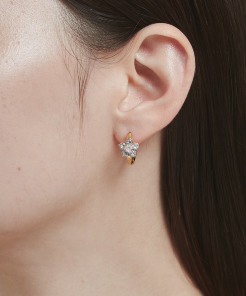 ciite' ピアス 「 金属アレルギー対応 」 フラワービジュー フープ