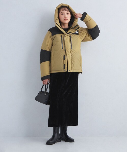 M○☞ 永田良介商店☜神戸洋家具 チルダ彫刻入りスリッパラック（S