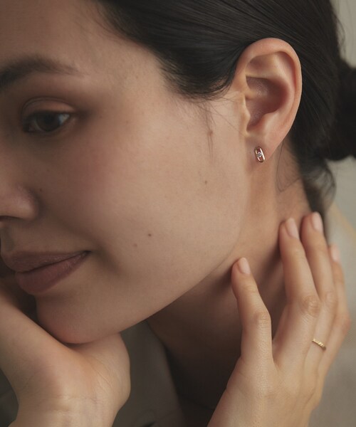 COCOSHNIK チェーン付きダイアモンドピアス COCOSHNIK ピアス K18ダイヤモンド ロングカットアズキチェーン