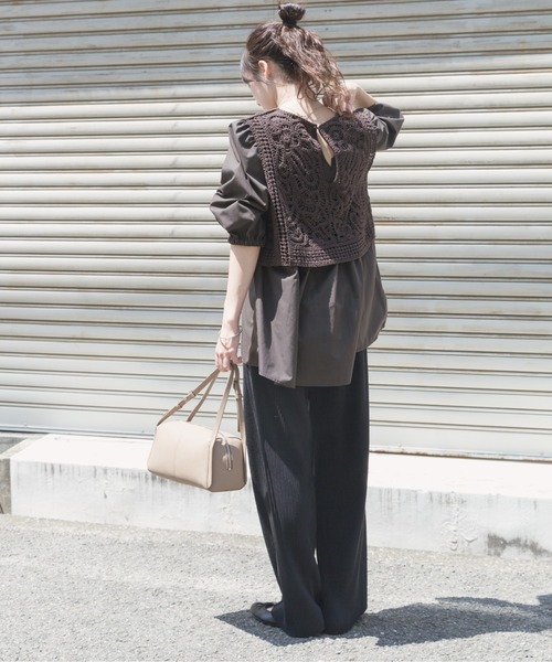 【新品タグ付け】レースベストドッキングチュニック ITEMS URBANRESEARCH ブラウス シャツ レースベストドッキング