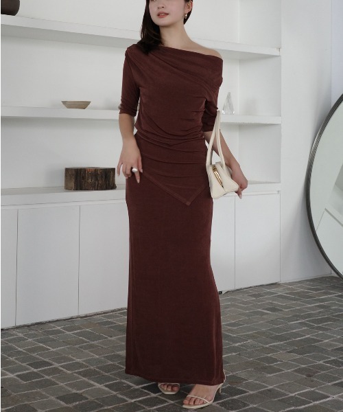 anuans（アニュアンス） tシャツ アセテートドレープカットトップス