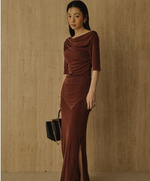 anuans（アニュアンス） tシャツ アセテートドレープカットトップス