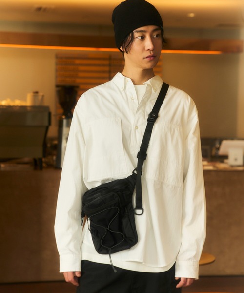 snow peak ブラック ショルダーバッグ　新品未使用品 snow peak＞Everyday Use Middle ショルダーバッグ（ショルダー