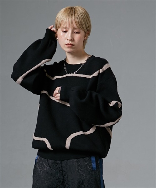 Soiunique（スワユニーク） ニット セーター アート柄ジャガードニット