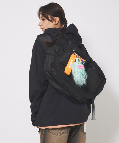 cheek 「cheek/チーク」monster strapC24010/モンスターチャーム「WEB