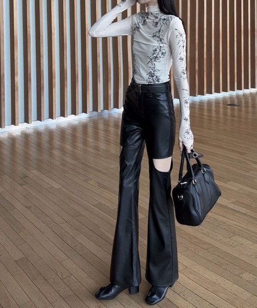 SoLA（ソラ） パンツ サイドカットレザーフレアパンツ「iori_2038