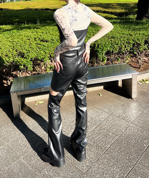 【早い者勝ち】opiumフレアレザーパンツ　leatherflare y2k フレアパンツ フェイクレザー opium y2k 韓国 ラッパー Rick好き