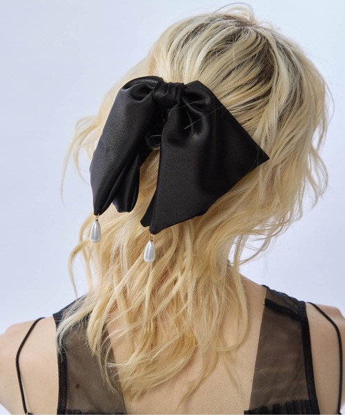 おリボンが可愛いHermesGrenelle Plein Air PMヘアクリップ Grenelle Plein Air PM hair clip | Hermès Mainland China