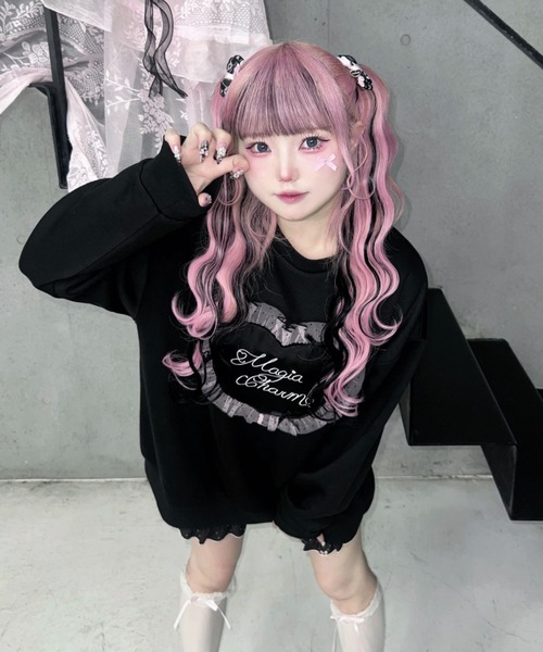 Magia Charm ハートフリルスウェット Magia Charm（マギアチャーム） トレーナー スウェット ハートフリル