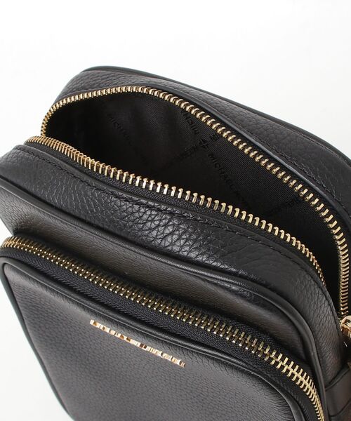 MICHAEL KORS（マイケルコース） ストライプ柄ショルダーバッグ