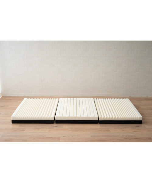 EMOOR（エムール） ベッド 寝具 「GRAND MATTRESS」三つ折りマットレス