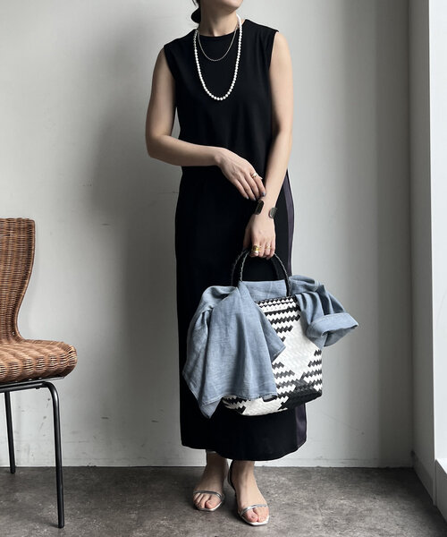 美品】 RED VALENTINO ワンピース ノースリーブ ラムレザー 楽天 美品】 RED VALENTINO ワンピース ノースリーブ ラムレザー 楽天
