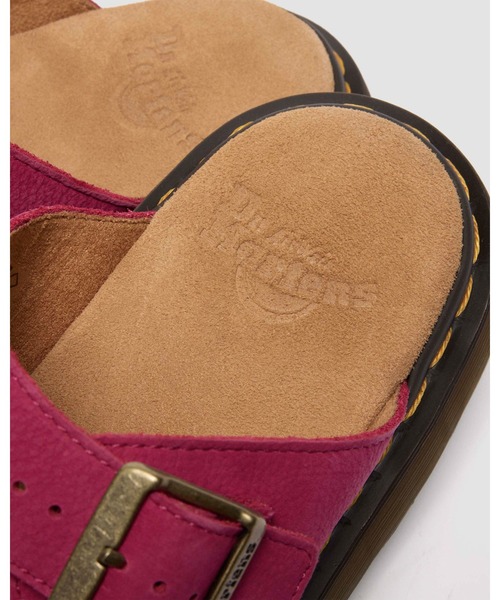 「Dr. Martens」 サンダル - ピンク メンズの画像