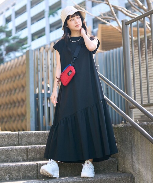 René ノースリーブワンピース 34 ブラック 専用☆René ブラック ノースリーブ ワンピース 34 ダークネイビー