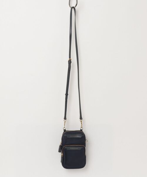 ANYA HINDMARCH（アニヤ・ハインドマーチ） ショルダーバッグ