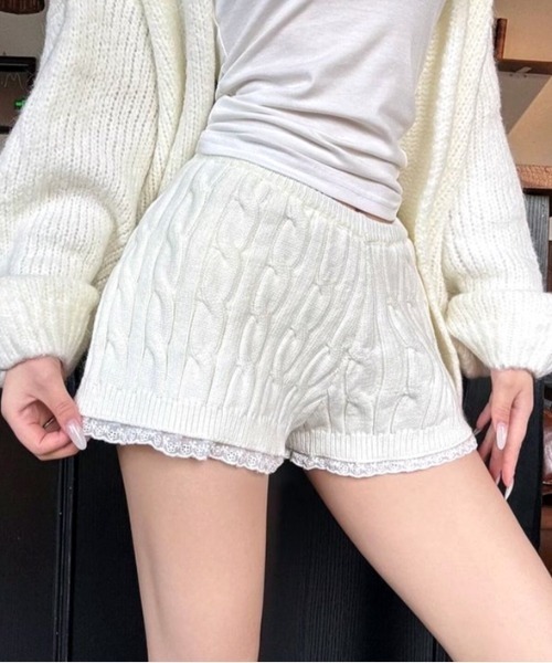 SHEENA（シーナ） パンツ 裾レースケーブルニットショートパンツ