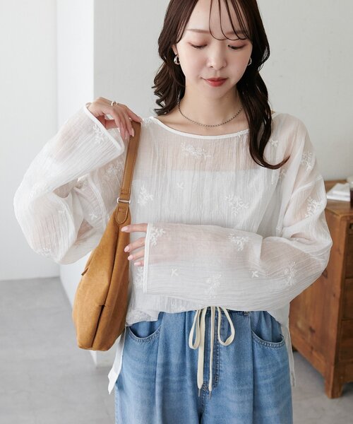 Discoat（ディスコート） ブラウス シャツ 「WEB限定」花柄刺繍シアー 