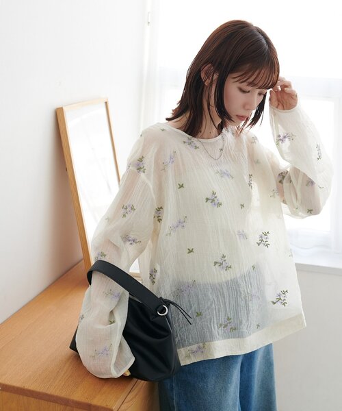 Discoat（ディスコート） ブラウス シャツ 「WEB限定」花柄刺繍シアー