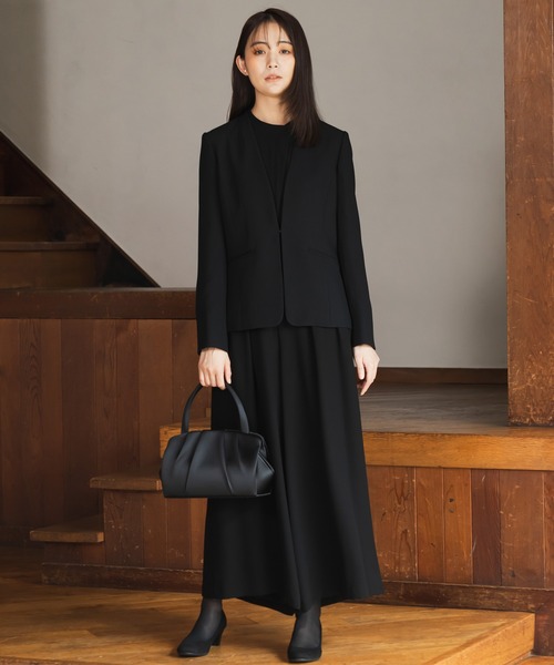 form forma セットアップ 「卒入学式にも使える」「喪服」ノー