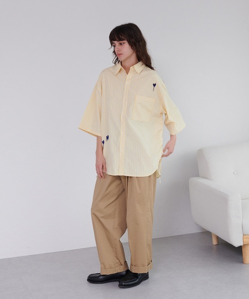 ONCILY（オンシェリー） シャツ 半袖 HEART EMBROIDERY STRIPE SHIRT