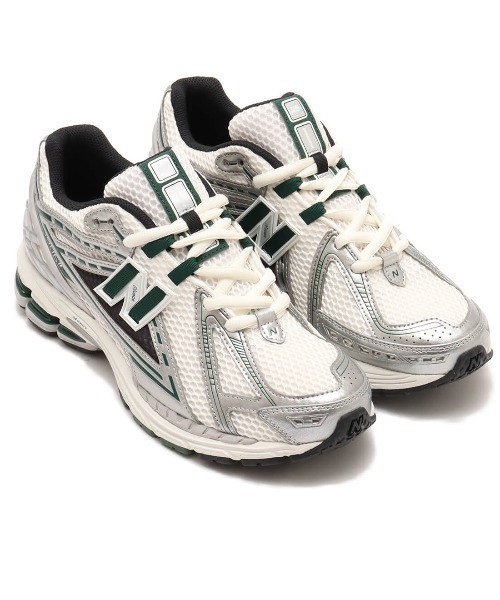 靴 HMZA New Balance M1906REU Amazon | [ニューバランス] M1906REU スニーカー シルバー