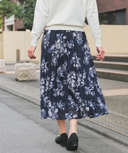 即発送 新品未使用 DESCENTE ネイビー プリーツスカート Lサイズ 即発送 新品未使用 DESCENTE ネイビー プリーツスカート Lサイズ