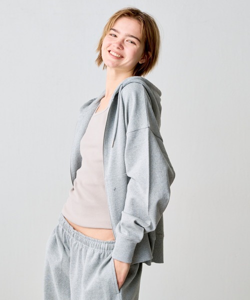 COLONY 2139（コロニー トゥーワンスリーナイン） パーカー 「UNISEX