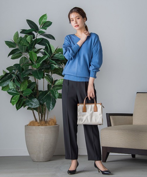 「VICKY」 Vネックニット M ベージュ レディース_画像2