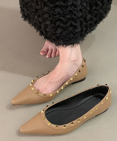 Kuroba パンプス スタッズ付きポインテッドトゥパンプス : ZOZOTOWN