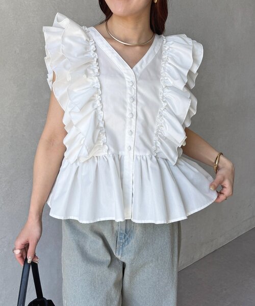 Thevon ブラウス シャツ フリルショルダーペプラムブラウス
