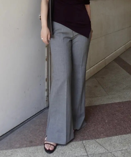 anuans（アニュアンス） スラックス パンツ スーチングセミフレア