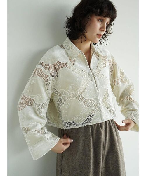 ローブブラン Paisley Cut jacquard Blouse ブラウス Paisley Cut jacquard Blouse – L'AUBE BLANC