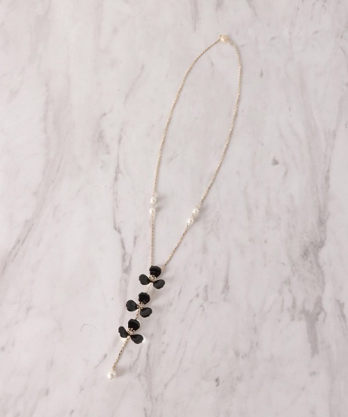 Viaggio Blu（ビアッジョブルー） ネックレス エポフラワーナロー