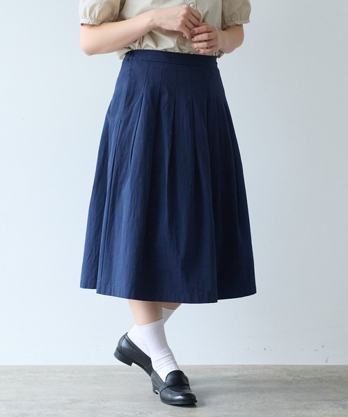 【bulle de savon】ツリー刺繍 タックスカート bulle de savon（ビュルデサボン）の「ツリー刺繍 タックワンピース