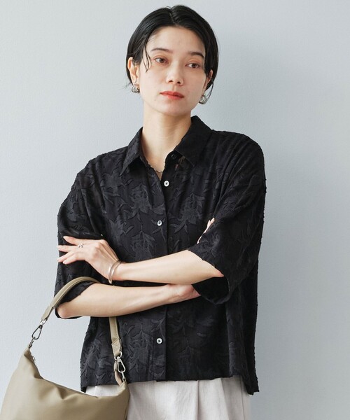 ブラウス シャツ カット ジャガード ショートスリーブ シャツ レディースの画像