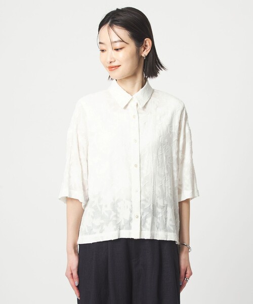 ブラウス シャツ カット ジャガード ショートスリーブ シャツ レディースの画像