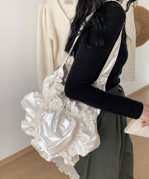 シルバーショルダーバッグ ショルダーバッグ（シルバー/銀色系）ファッション通販 - ZOZOTOWN