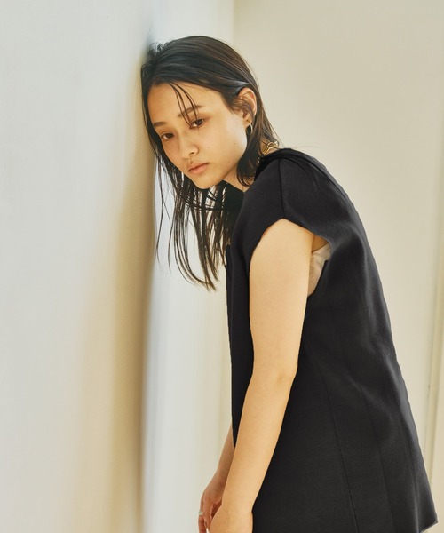 DIESEL ノースリーブニット グレータグ付き Audrey and John Wad ニット セーター クルーネックノースリーブ