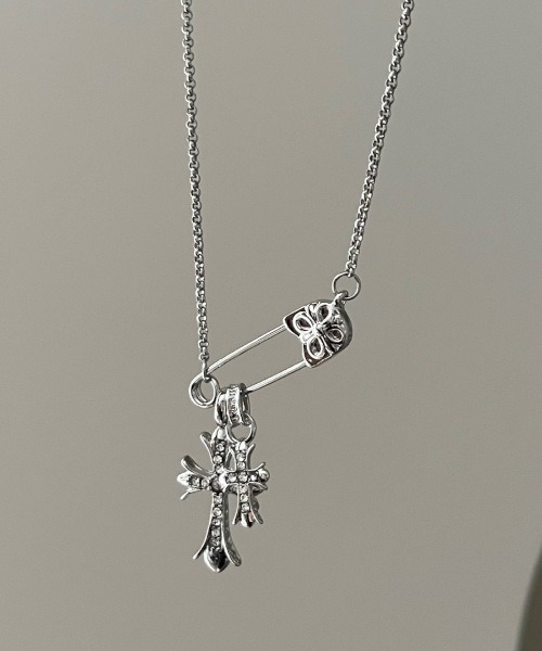 【N専用】クロス　ch 安全ピン　ネックレス　クロスデザイン　シルバー ダブルクロス安全ピンモチーフネックレス（MA）（ネックレス