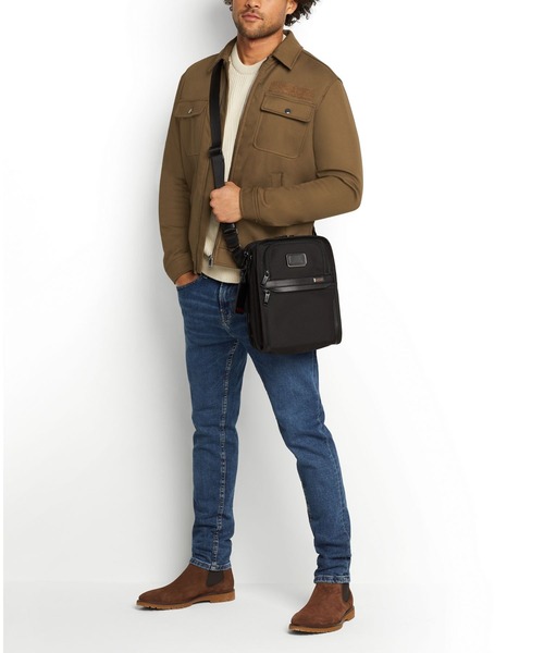 TUMI（トゥミ） ショルダーバッグ ALPHA オーガナイザー・トラベル