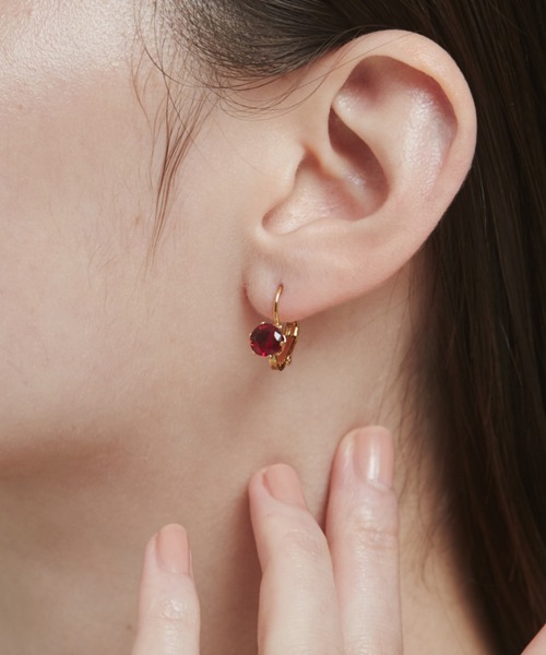 ciite' ピアス 「 金属アレルギー対応 」 カラービジューピアス